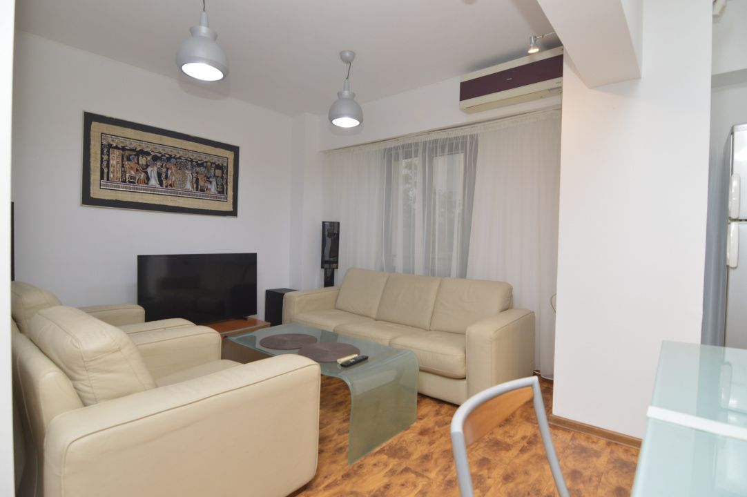 INCHIRIERE APARTAMENT 3 CAMERE UNIRII-CAMERA DE COMERT – fotografia 2 din 21