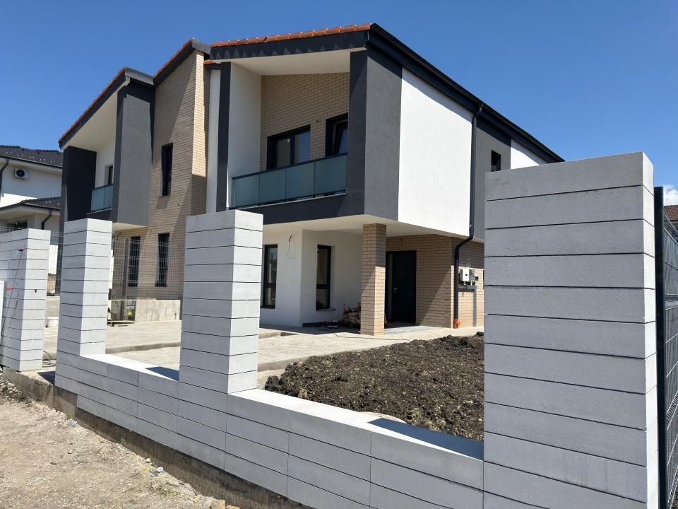 Casă modernă P+E | 120 mp utili | 355 mp teren | Panouri fotovoltaice | – fotografia 5 din 11