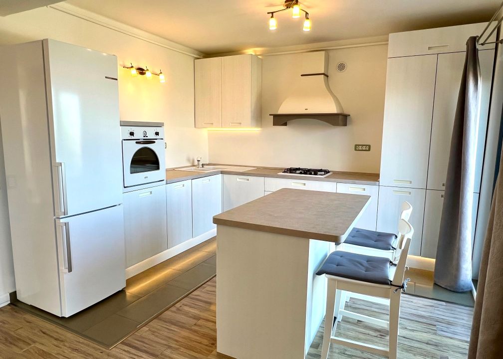 Penthouse cu garaj, 2 parcari si mansarda in Zorilor – fotografia 7 din 13