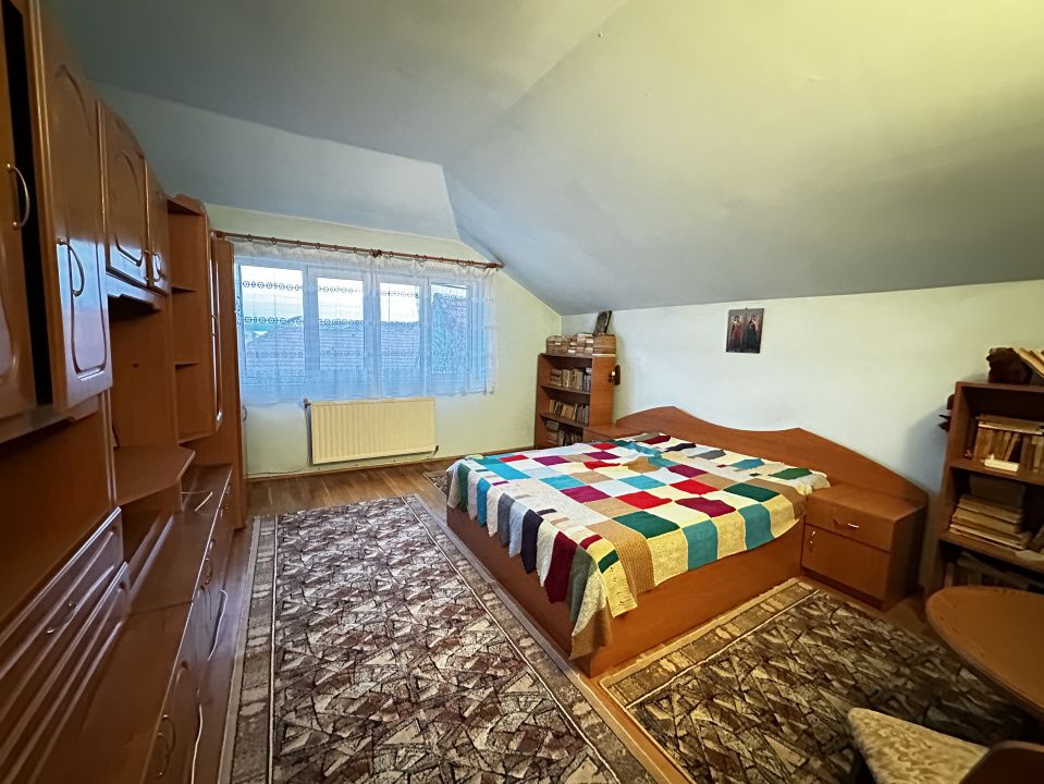 Vanzare Casa 7 Camere Renovata P+M cu 750 mp Teren acces 2 strazi topAlba CENTRU – fotografia 33 din 40