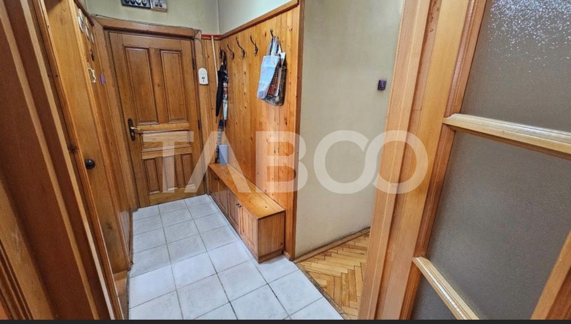 Apartament cu 4 camere decomandate de vanzare Manastur – fotografia 4 din 8