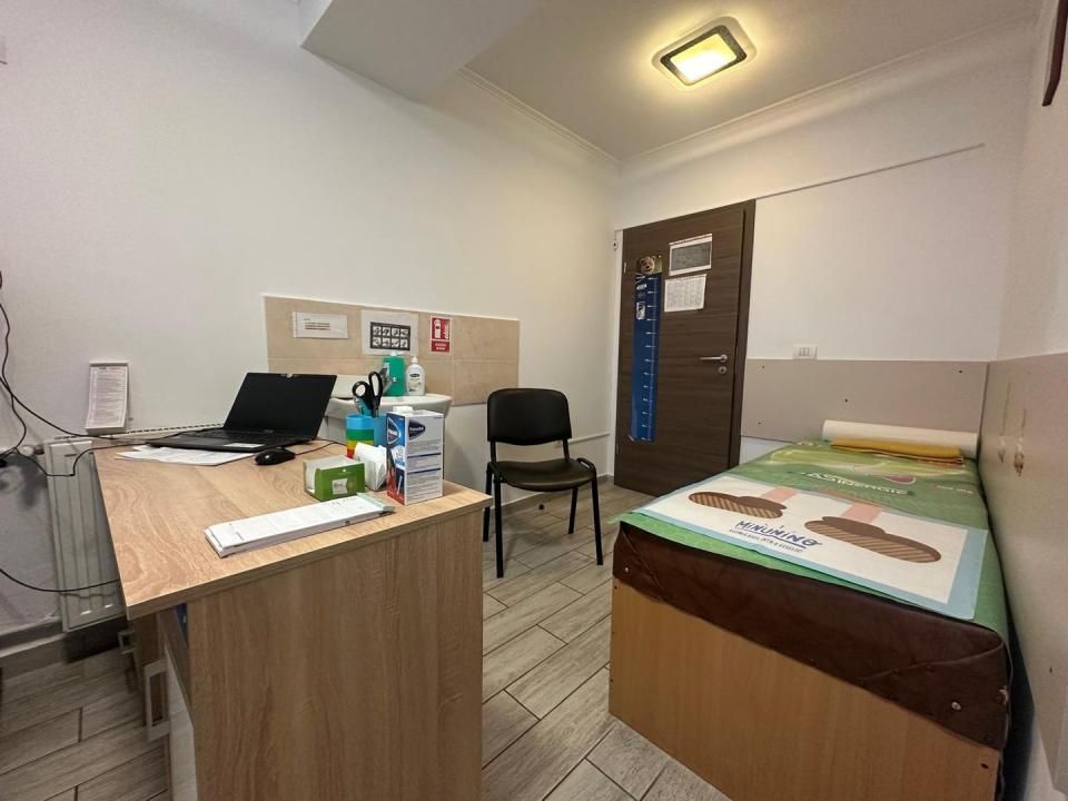 spatiu comercial cabinet | centrala proprie | investitie | zona excelenta | – fotografia 5 din 13