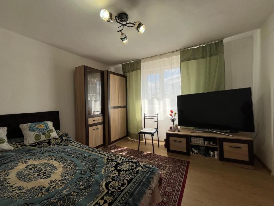 Casa parter + anexa si 2 bai cu 880 mp teren in Brosteni Dambovita – fotografia 2 din 20