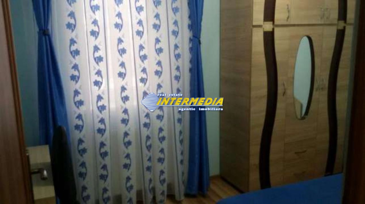 Apartament 4 camere de vanzare etaj 2 in Alba Iulia mobilat utilat – fotografia 3 din 13