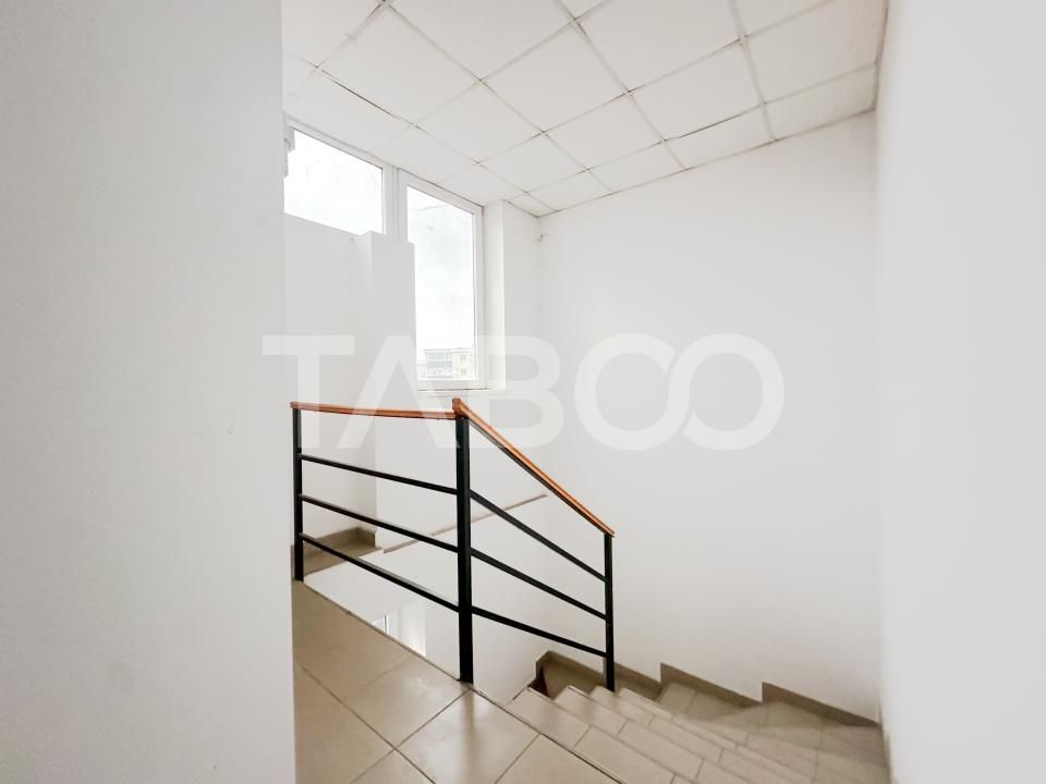 Cladire de Birouri finisata de vanzare zona The Office – fotografia 5 din 7