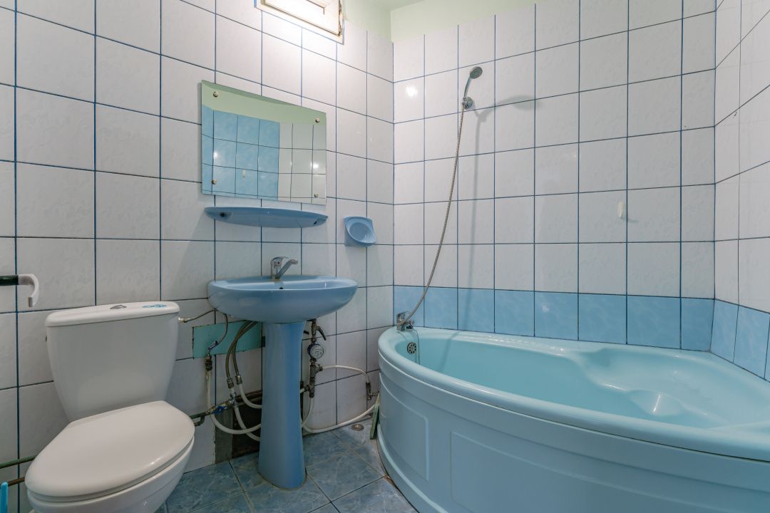 Apartament cu 2 camere, str. Lanii - Bartolomeu. – fotografia 8 din 10