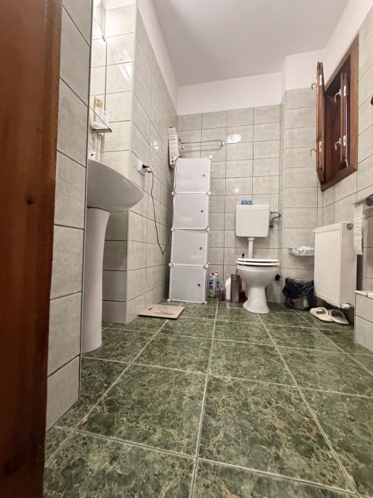 Casa individuala 171 mp utili, 411 mp teren, panouri solare -Zona Dambovita – fotografia 14 din 24