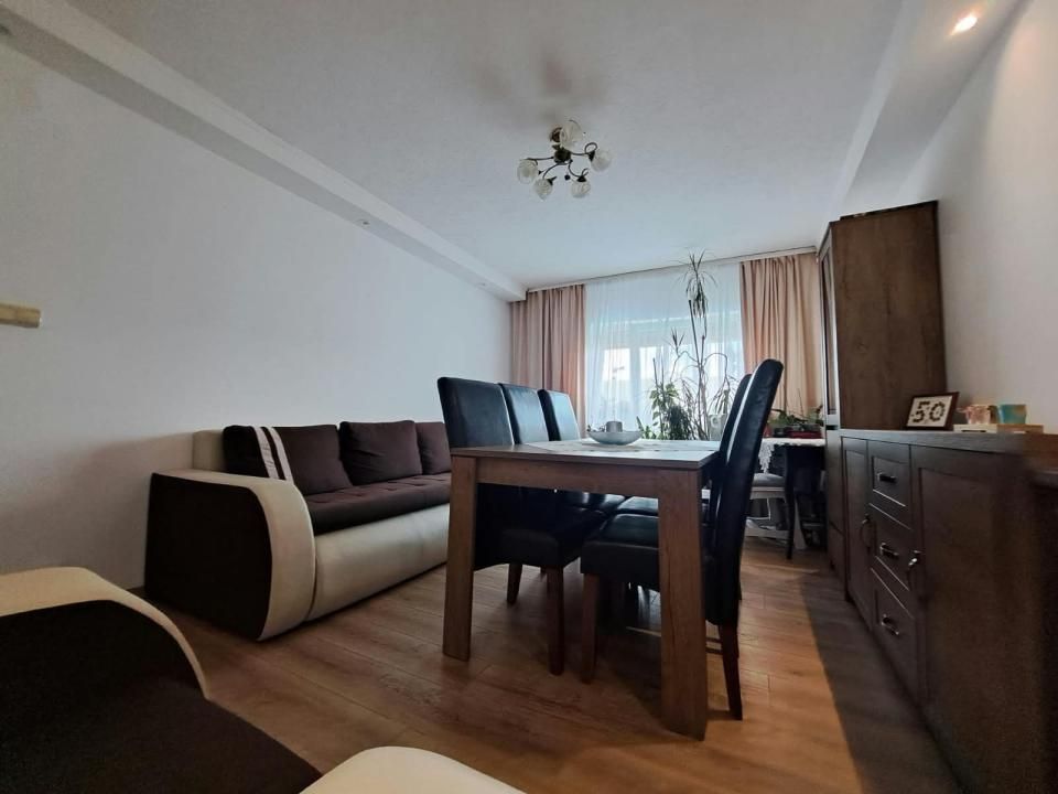 Apartament cu 3 camere - Zona Lipovei – fotografia 4 din 8