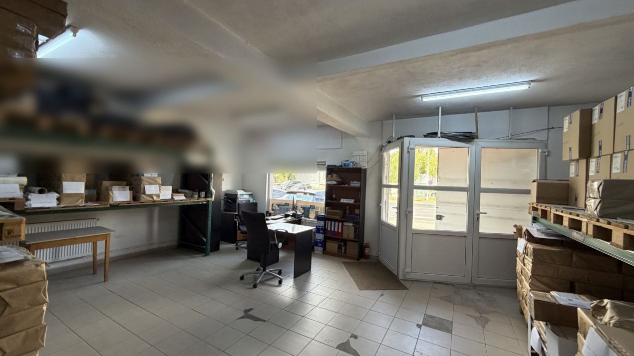 Spațiu de închiriat Băneasa 90 mp – showroom / office / clinică – fotografia 2 din 7