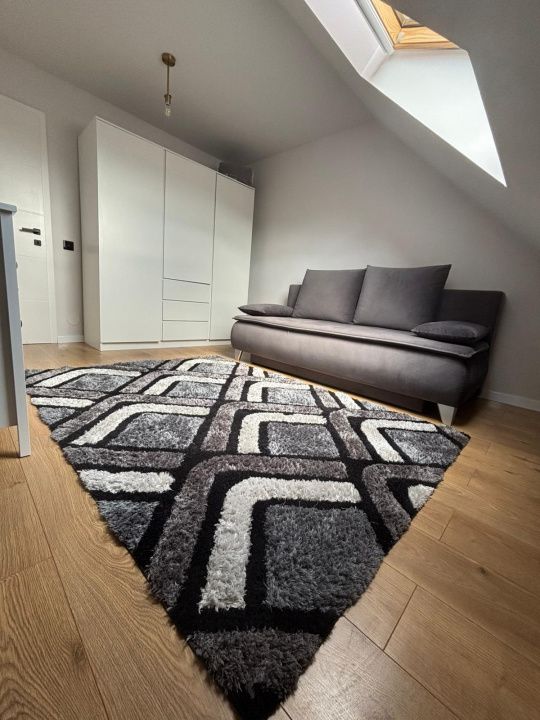 Apartament 3 camere, finisat, mobilat, modern, terasa generoasa, zona Cetatii – fotografia 8 din 13
