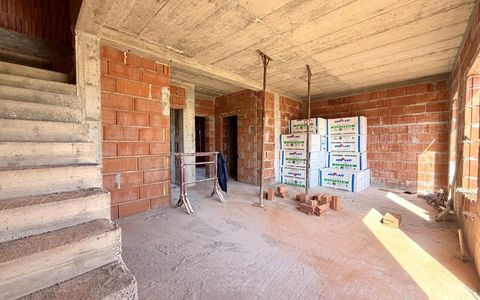 Casa individuala cu 4 camere, 100 mp utili, 372 mp teren - Sanandrei