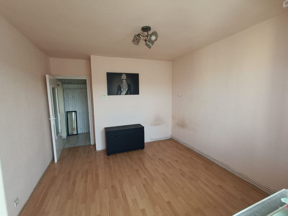 Apartament cu 2 camere de vânzare în Reghin – fotografia 9 din 11
