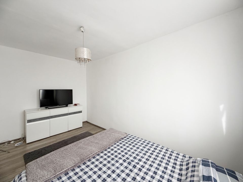 Apartament 2 camere, semidecomandat, zona Lipovei – fotografia 7 din 13