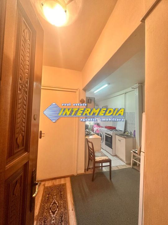 Garsoniera decomandata 32 mp de vanzare etaj 1 Cetate – fotografia 6 din 9