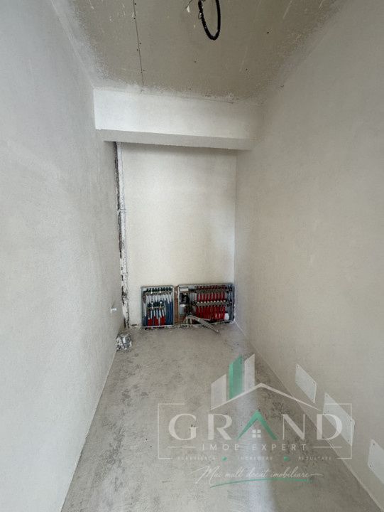 OPORTUNITATE! Casă individuală | 4 camere | 3 băi | Garaj | Teren 450 mp| Dezmir – fotografia 6 din 22