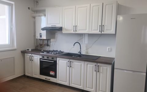 De închiriat - Apartament 2 camere - Str Doamna Stanca