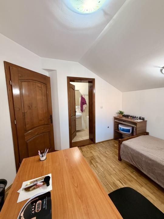 Casa individuala in vatra veche - Giarmata Mare – fotografia 11 din 16