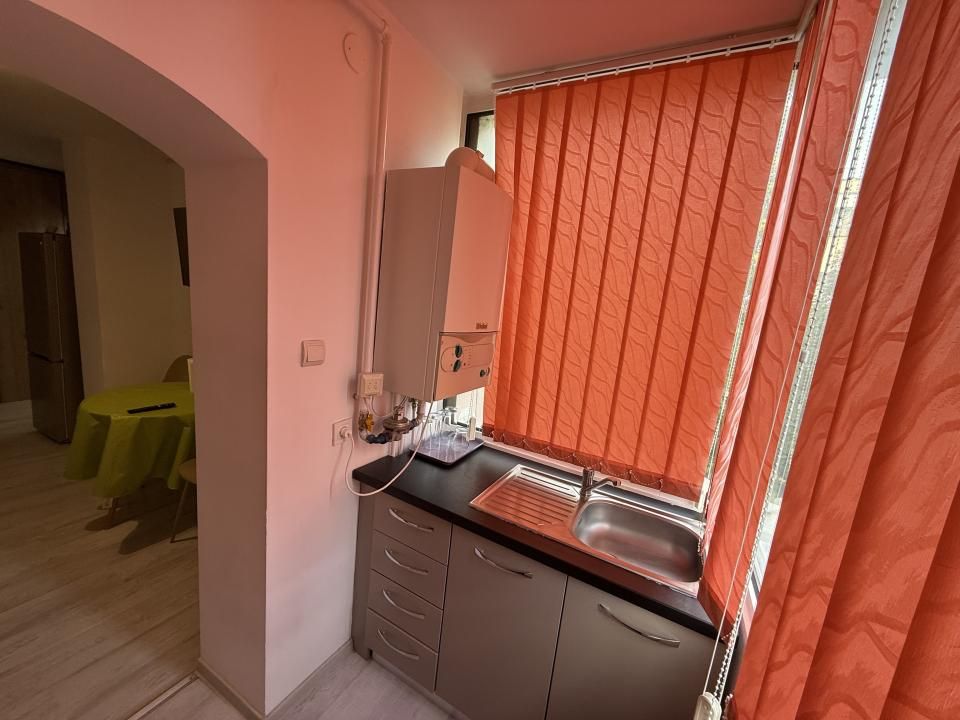 Apartament 2 camere transformat în 3 camere | Central | Etaj 1 – fotografia 6 din 8