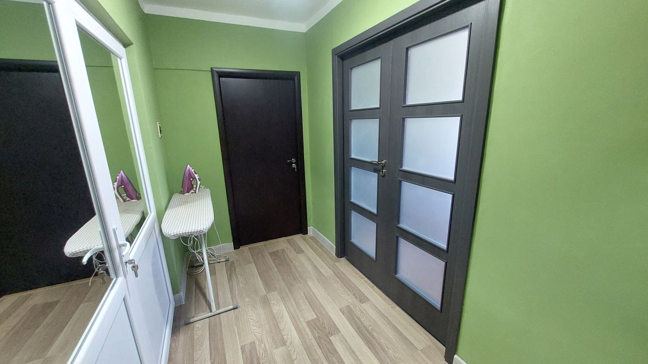 Apartament 4 camere, 100 mp, cartier Craiovita Noua, zona Carrefour – fotografia 9 din 9
