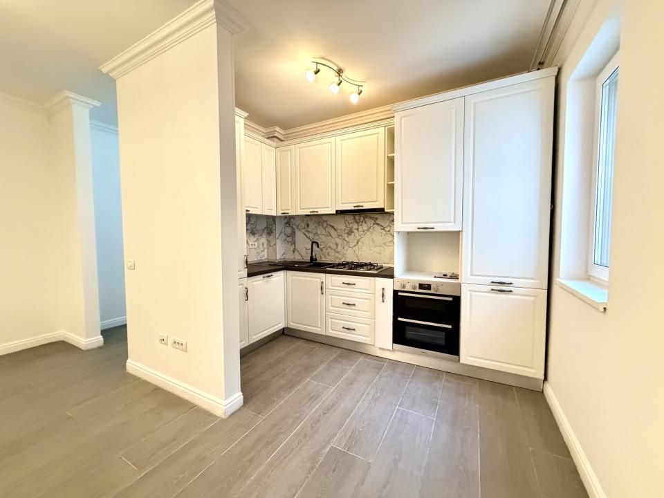 Apartament elegant, 3 camere, 62 mp utili, 103 mp curte - Dumbravita – fotografia 3 din 12