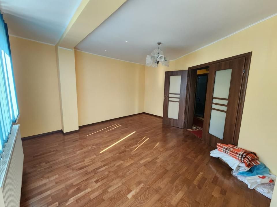 Apartament 2 camere, 75mp ,etajul 1, loc de parcare inclus in pret, NICOLINA-CUG – fotografia 2 din 8