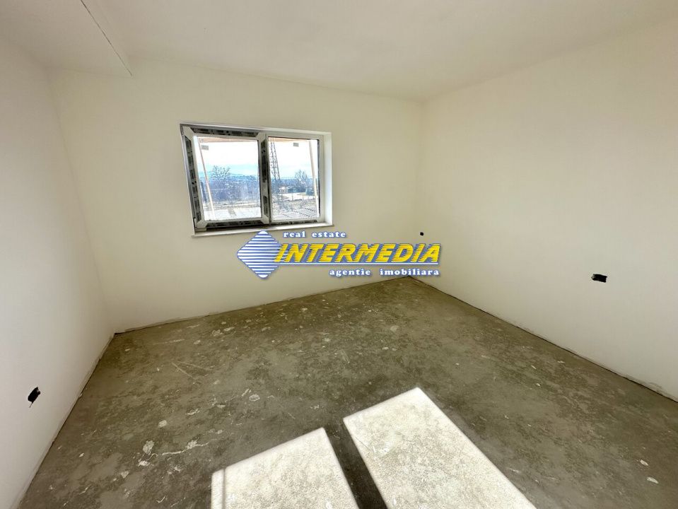 Casa Noua in Cetate 4 camere 117 mp. Teren 340 mp Finisata 90 % – fotografia 5 din 19