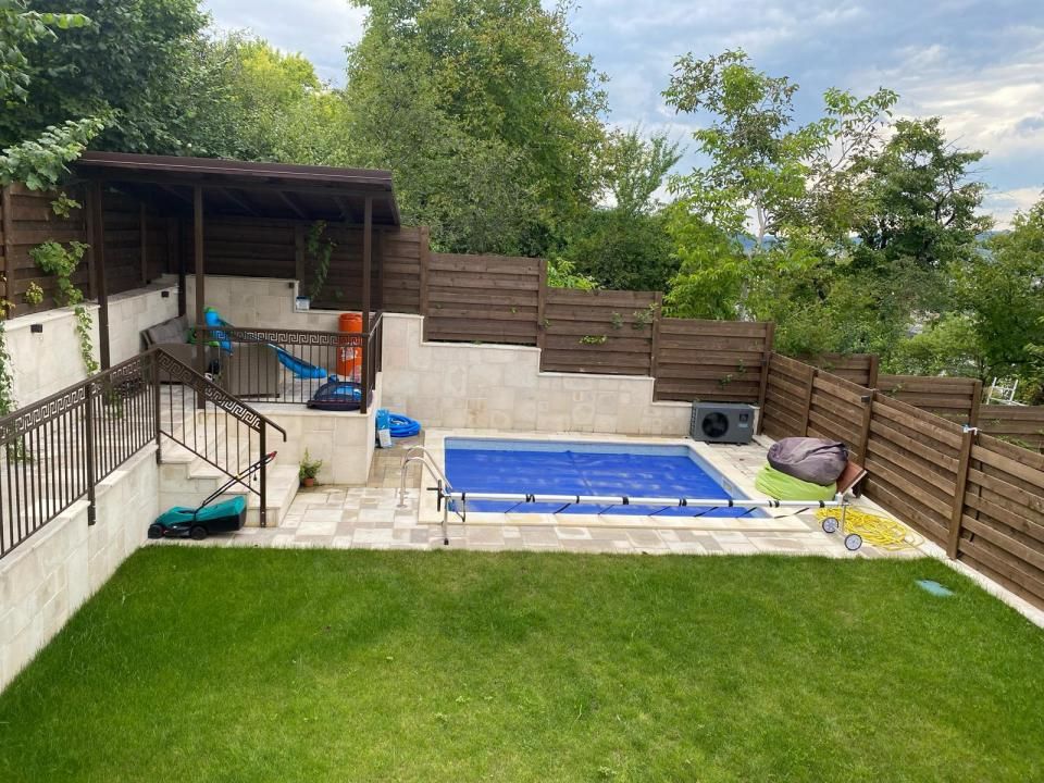 Casă individuală cu 4 camere lux de închiriat în Gruia – Piscina – fotografia 15 din 27
