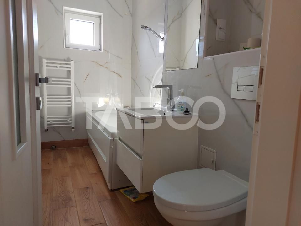 Pret Avantajos-Apartament 50 mpu 2 camere etaj 3 pivnita Cisnadie – fotografia 11 din 12