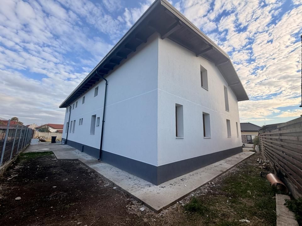 Proiect spatios, atipic, 5 camere - duplex in vatra veche - Giarmata Mare – fotografia 3 din 12