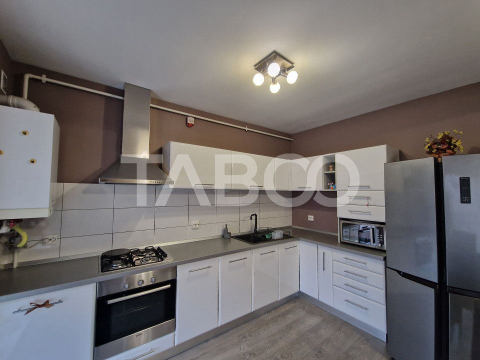Apartament decomandat 3 camere mobilat si utilat Turnisor Sibiu – fotografia 6 din 9