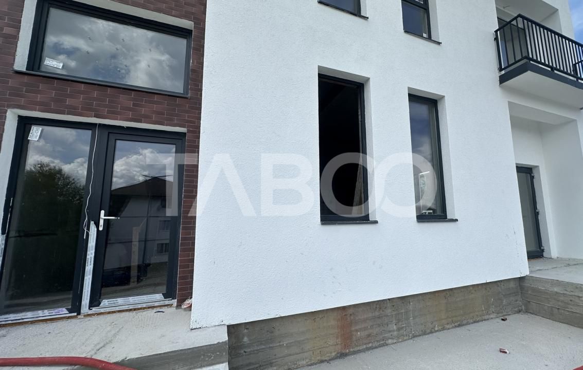 Spatiu comercial posibilitate alimentatie publica NOU zona Selimbar – fotografia 6 din 8