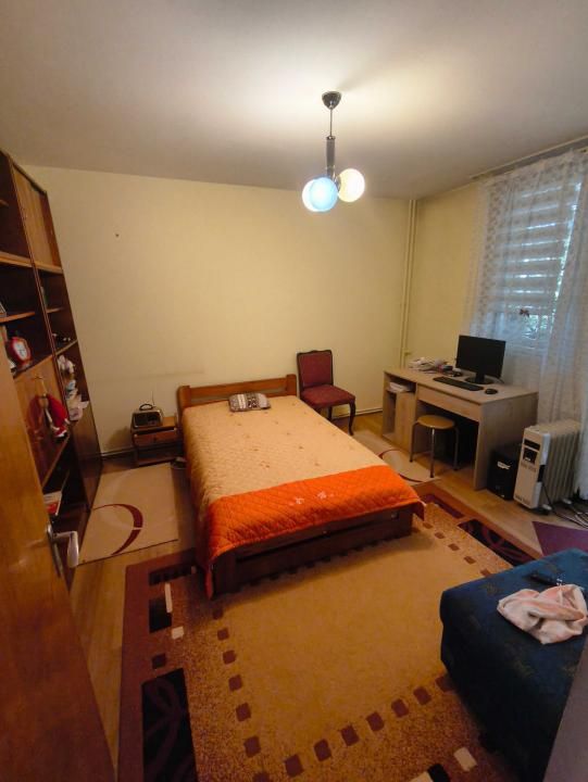 Apartament 3 camere Piata Rahova – fotografia 3 din 5