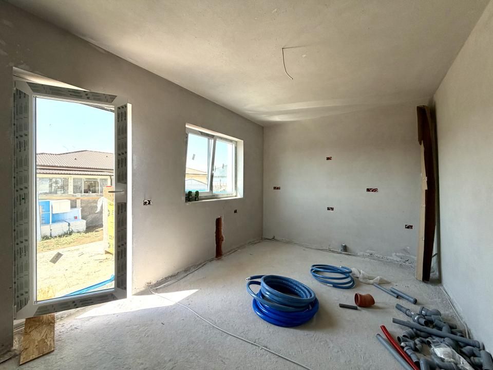 Casa individuala cu 4 camere, 94 mp utili, 372 mp teren - Sanandrei – fotografia 8 din 9