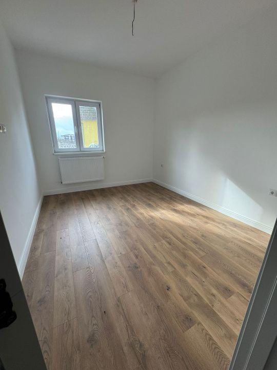 🏡 Apartament 3 camere, complex nou, P+2, 74 MP – fotografia 8 din 9