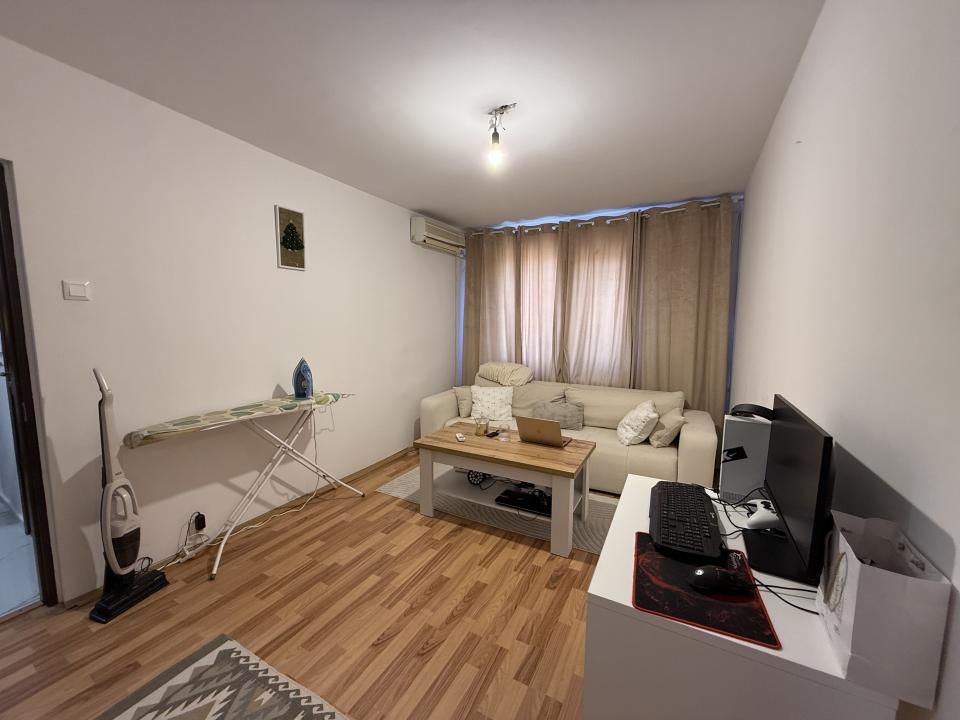 Apartament cu 4 camere, semidecomandat, etaj 4/5 - Sagului – fotografia 2 din 10