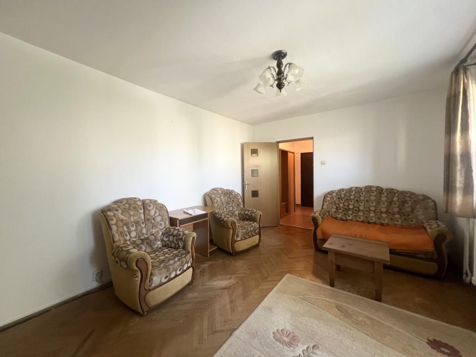 Apartament 3 camere, 65 mp utili, etaj 2, centrala proprie - Cetatii – fotografia 3 din 12