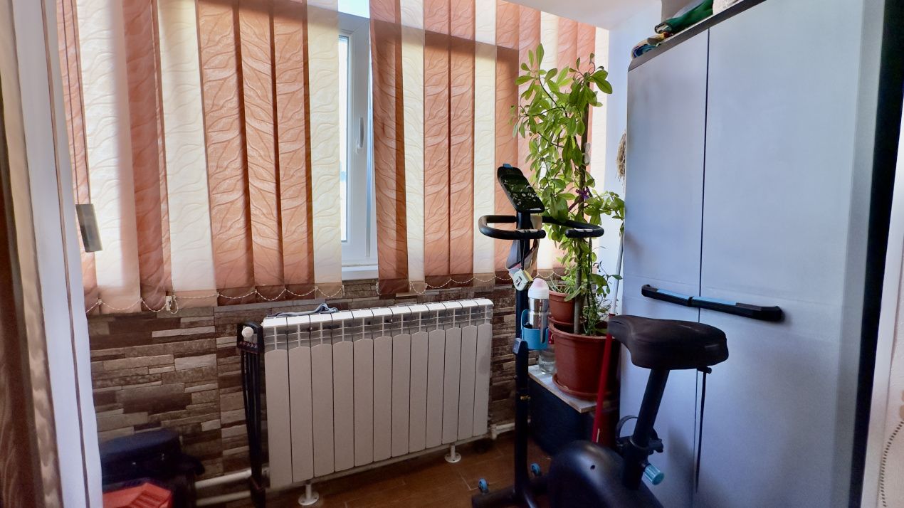 Apartament 4 camere, etaj intermediar, zona CET – ideal pentru familie – fotografia 15 din 20