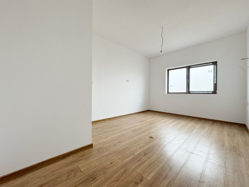 Duplex 4 camere, 105mp utili, 310mp teren, in Mosnita Veche – fotografia 3 din 14