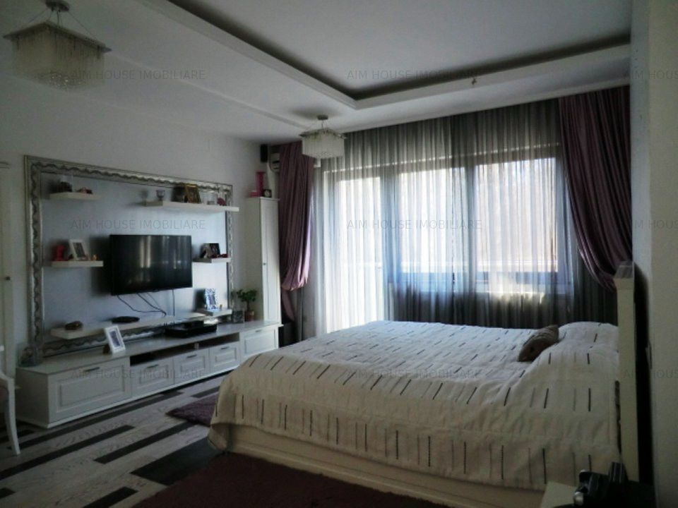 Vila 10 camere-2000mp teren-Straulesti-Restaurant Doi Cocosi. – fotografia 11 din 17