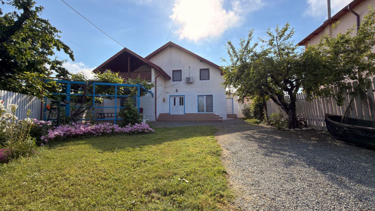 Pensiune turistică de vânzare in Corbu | 7 camere | Teren 1000mp – fotografia 13 din 15
