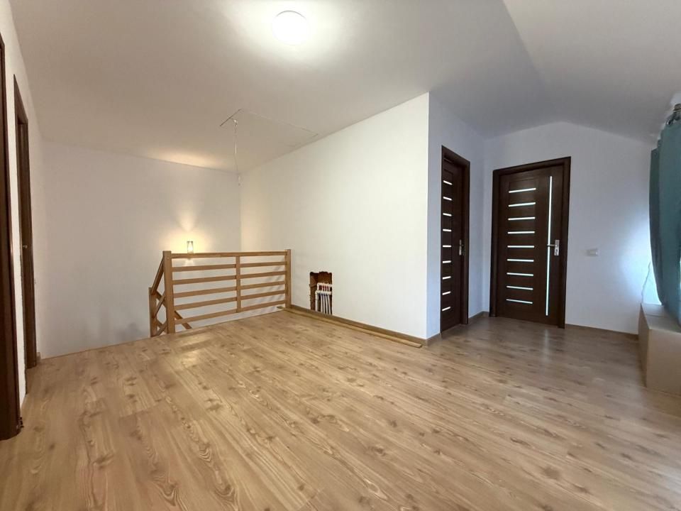 Duplex 5 camere, 140 mp utili, 18 mp terasa, 380mp teren-Chisoda – fotografia 9 din 22