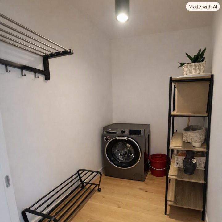 Carmen Sylva Royal Apartments | 2 camere | Gradina-Piscina-Parcare subterana – fotografia 17 din 19
