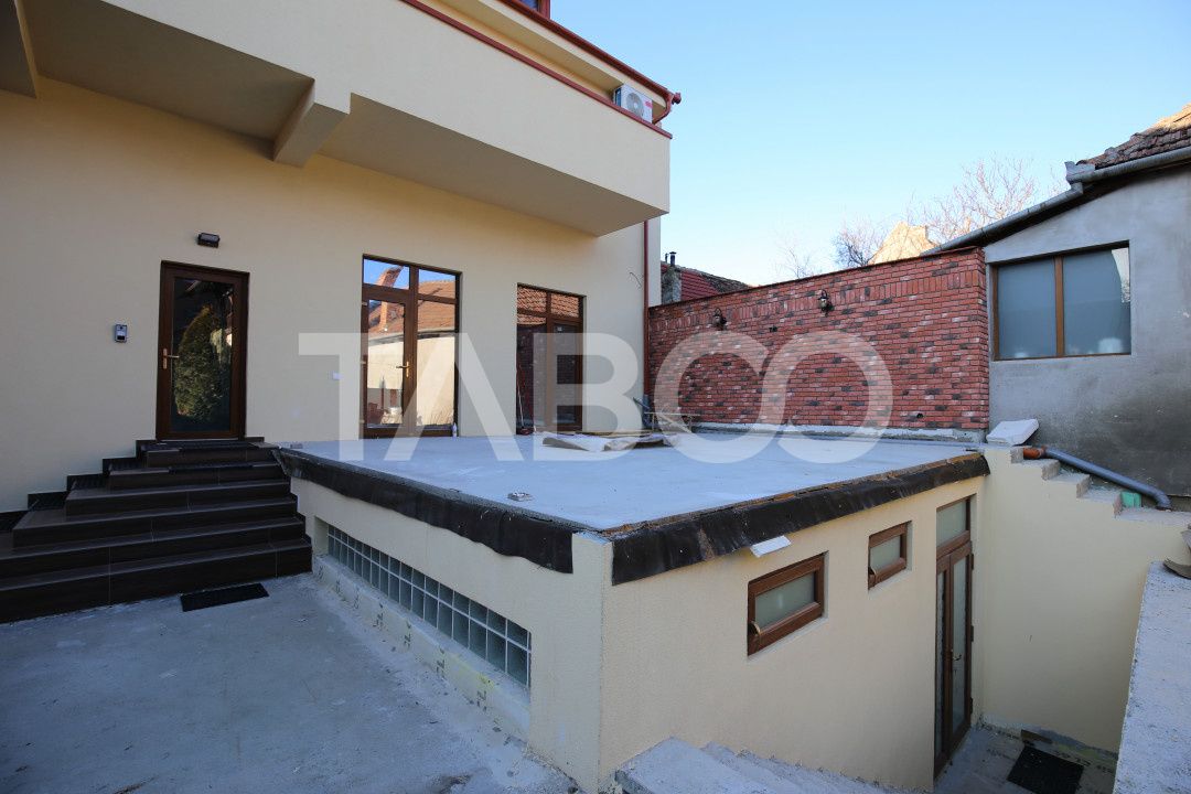 Spatiu comercial 180mp de inchiriat zona centrala Sibiu – fotografia 1 din 11