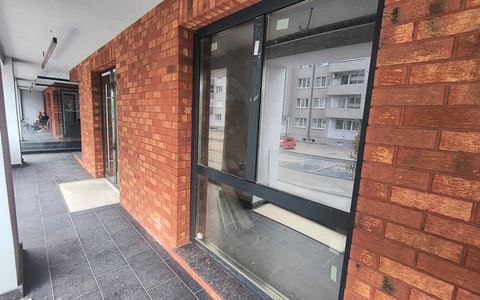 Spatiu comercial de inchiriat, 120 mp, LUX, parcari, zona Vivo, Amethyst, Metro