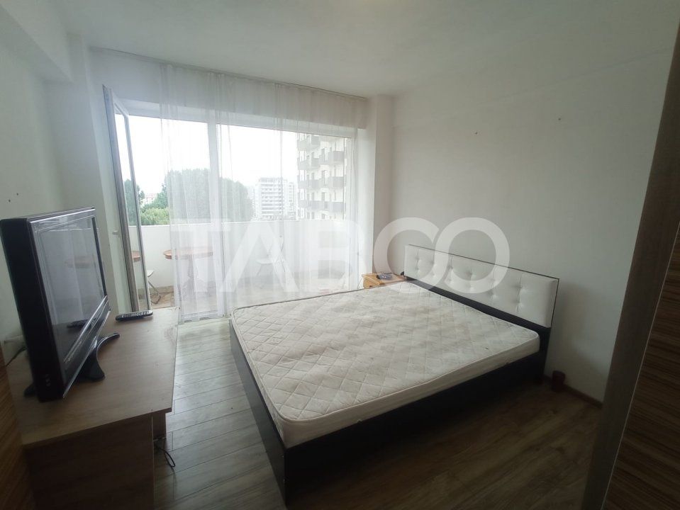 Garsoniera decomandata utilata de inchiriat balcon Mihai Viteazul – fotografia 1 din 9