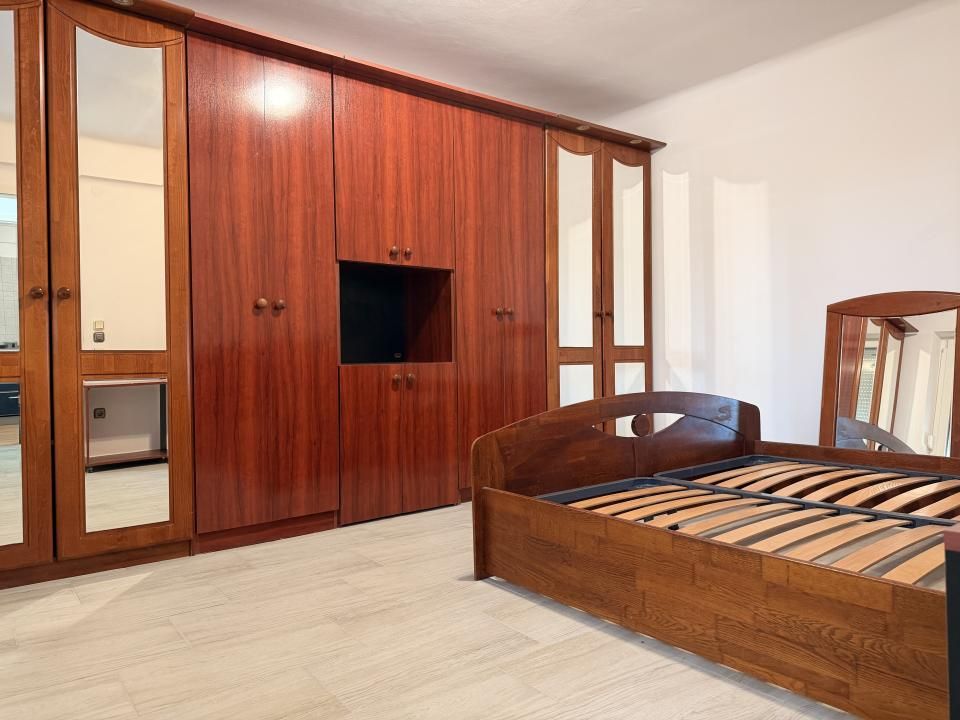 Apartament 1 camera, semidecomandat, 30 mp utili, etaj 3 - Complexul Studentesc – fotografia 2 din 8