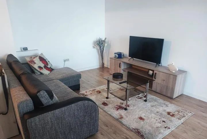 2 Camere de inchiriat | Rahova | Centrala | Parcare | Mobilat – fotografia 1 din 8