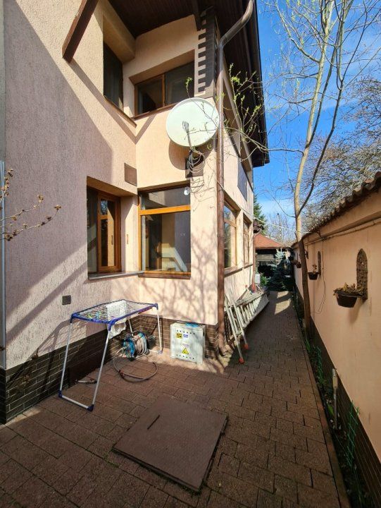 Vila 6 Camere - Domnesti – fotografia 33 din 36