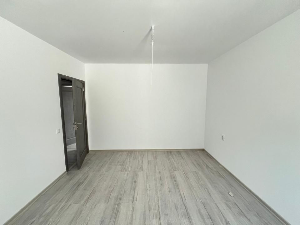 Casa-Duplex-4 camere-2 bai-110mp-Teren 500mp-Izvor-Tarlungeni – fotografia 10 din 15