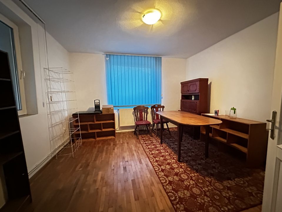 Vanzare Casa 7 Camere Renovata P+M cu 750 mp Teren acces 2 strazi topAlba CENTRU – fotografia 37 din 40